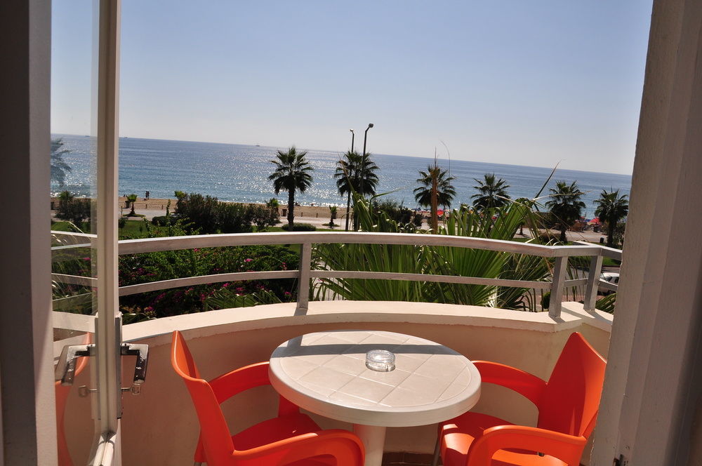 Belle Ocean Apart Otel Alanya Exterior photo
